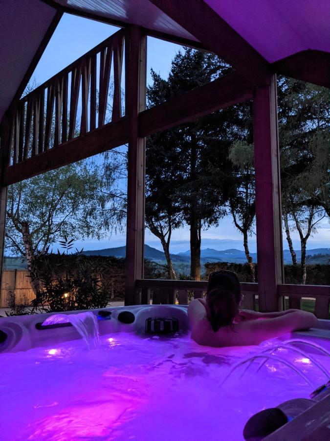 Готель Domaine Les 2 Mondes Еда Екстер'єр фото